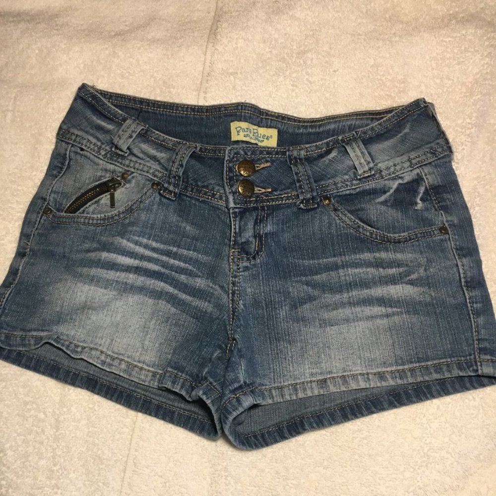 Paris Blues. Jean Shorts. Light Blue. Size 3